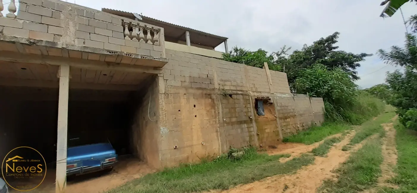 Foto 2 de Casa com 5 quartos à venda, 200m2 em Paty Do Alferes - RJ