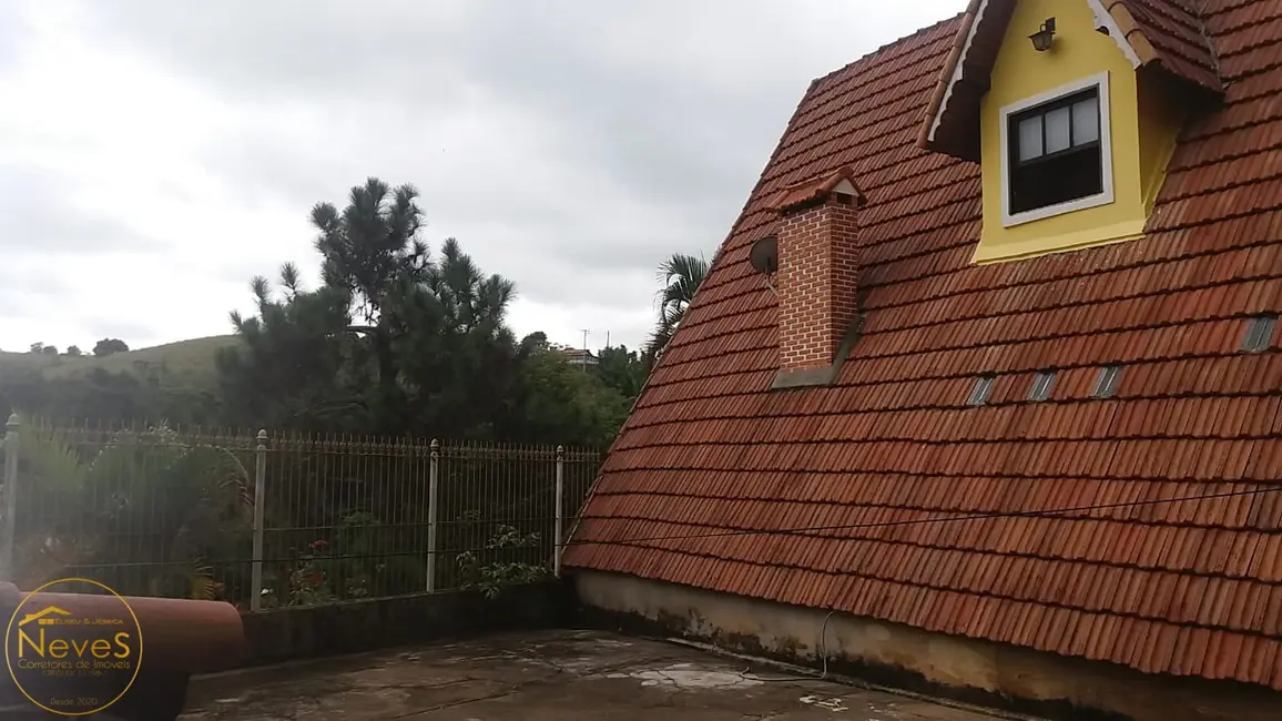 Foto 3 de Casa com 3 quartos à venda, 99m2 em Miguel Pereira - RJ