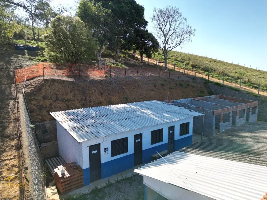 Foto 9 de Sítio / Rancho com 3 quartos à venda, 170m2 em Paty Do Alferes - RJ