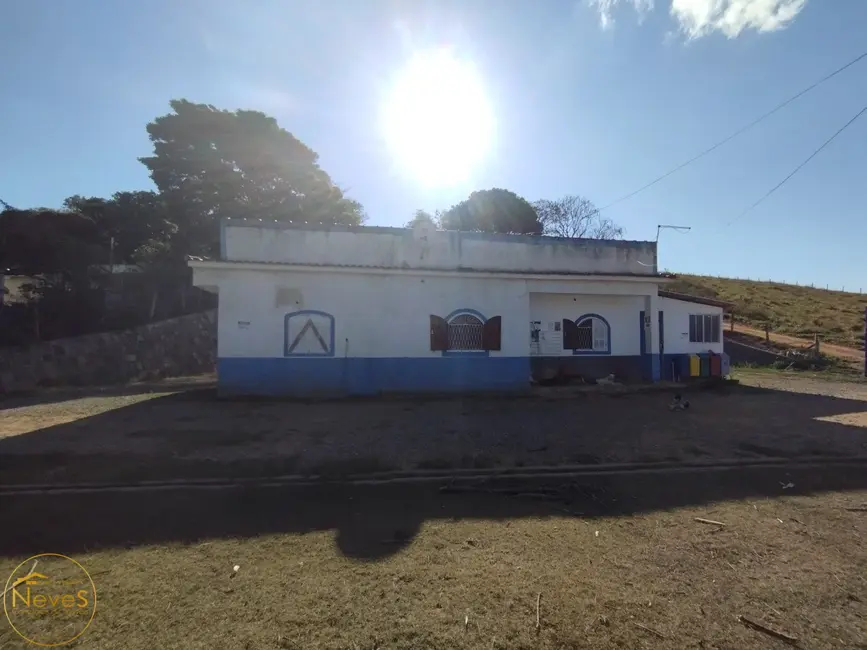 Foto 6 de Sítio / Rancho com 3 quartos à venda, 170m2 em Paty Do Alferes - RJ