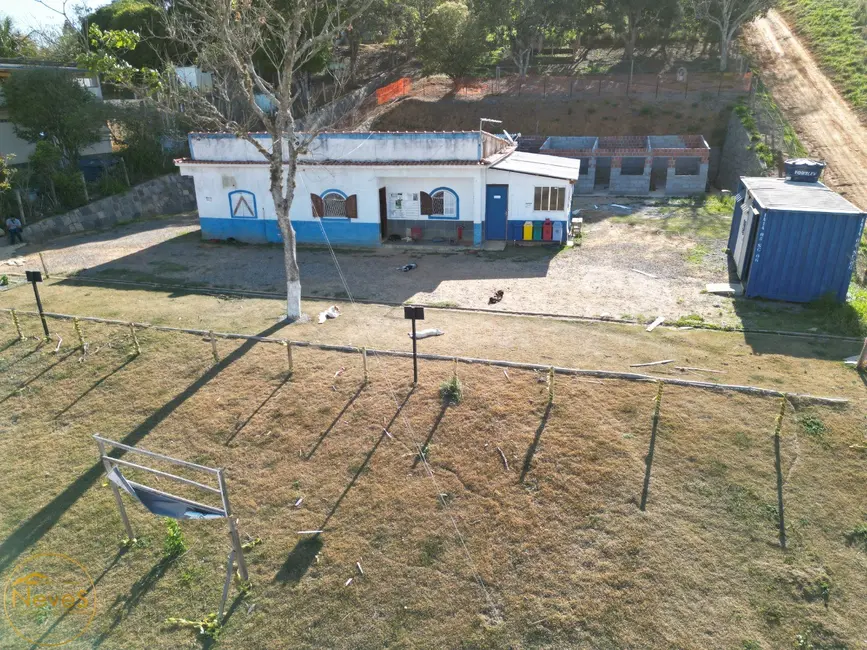 Foto 2 de Sítio / Rancho com 3 quartos à venda, 170m2 em Paty Do Alferes - RJ