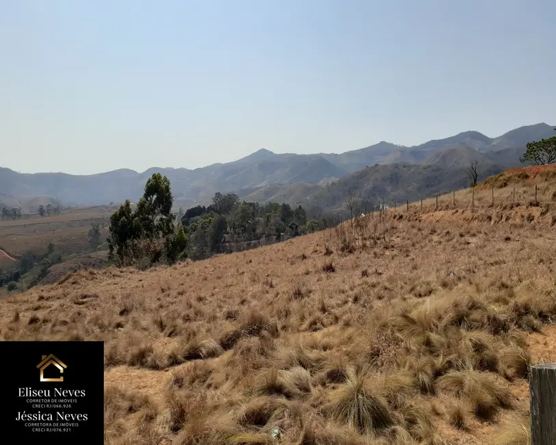 Foto 6 de Terreno / Lote à venda, 2550m2 em Paty Do Alferes - RJ
