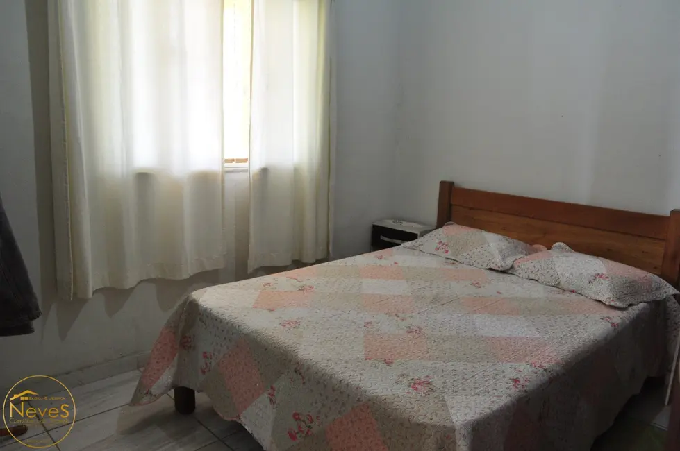 Foto 7 de Sítio / Rancho com 8 quartos à venda, 400m2 em Paty Do Alferes - RJ