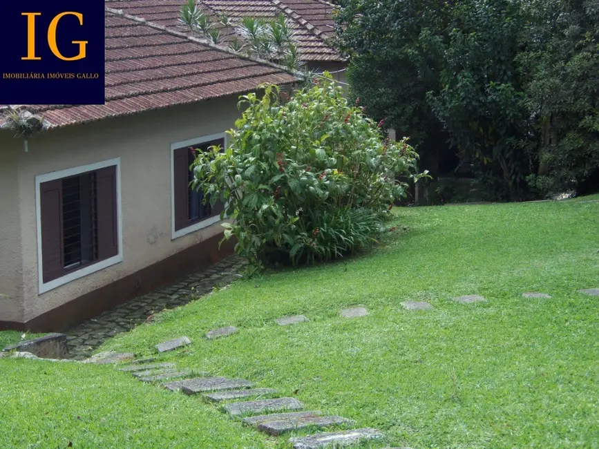 Chácara com 3 quartos à venda, 740m2 em Centro, Ribeirao Pires - SP - imagem 4 Foto 4 de Chácara com 3 quartos à venda, 740m2 em Centro, Ribeirao Pires - SP