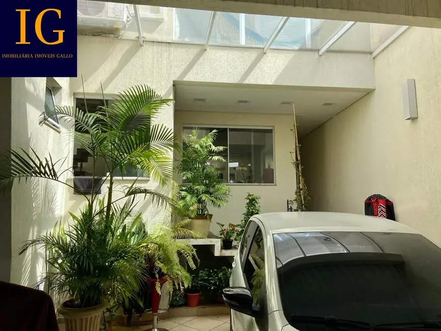 Foto 5 de Casa com 3 quartos à venda, 152m2 em Olímpico, Sao Caetano Do Sul - SP