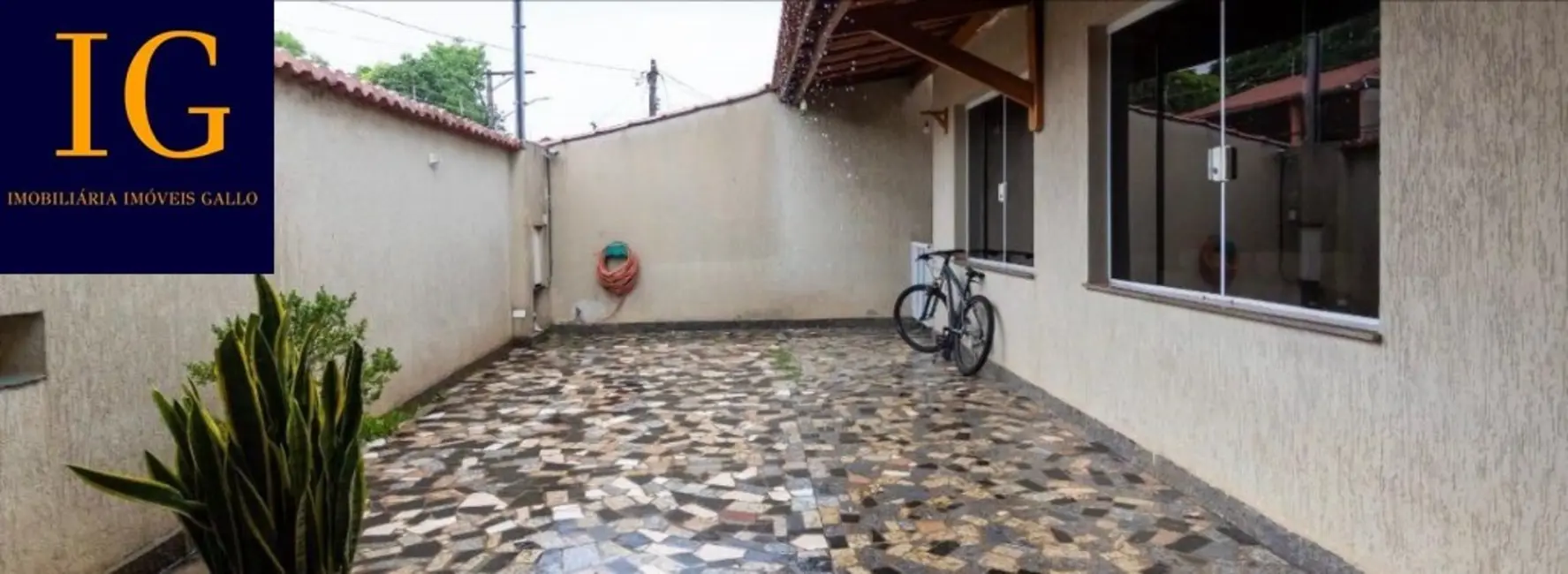 Foto 2 de Casa com 4 quartos à venda, 180m2 em Jardim São Carlos (Zona Leste), São Paulo - SP