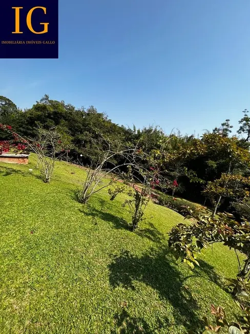 Chácara com 3 quartos à venda, 500m2 em Pastoril, Ribeirao Pires - SP - imagem 8 Foto 8 de Chácara com 3 quartos à venda, 500m2 em Pastoril, Ribeirao Pires - SP