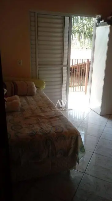 Foto 5 de Chácara com 4 quartos à venda, 1080m2 em Cosmopolis - SP