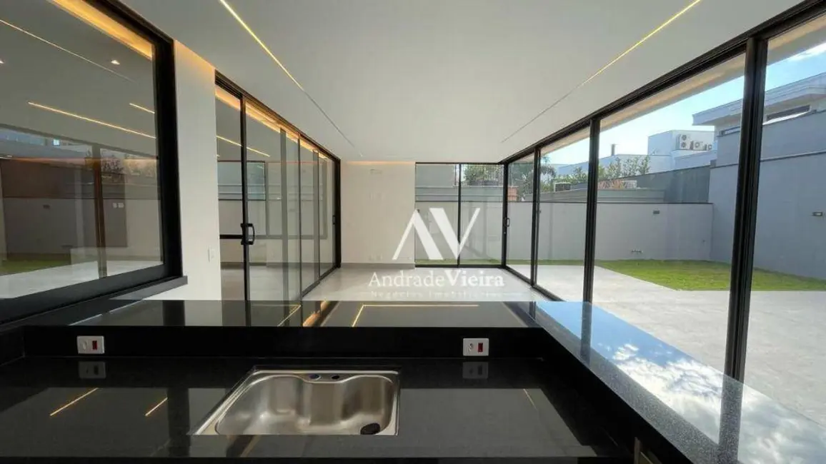 Casa de Condomínio com 5 quartos à venda, 485m2 em Campinas - SP - imagem 9 Foto 9 de Casa de Condomínio com 5 quartos à venda, 485m2 em Campinas - SP