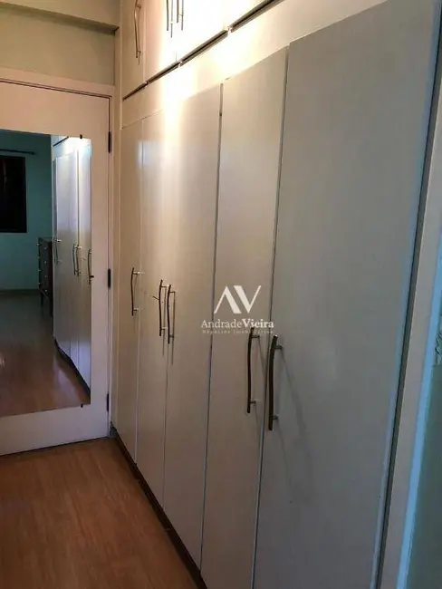 Apartamento com 3 quartos à venda, 168m2 em Cambuí, Campinas - SP - imagem 3 Foto 3 de Apartamento com 3 quartos à venda, 168m2 em Cambuí, Campinas - SP