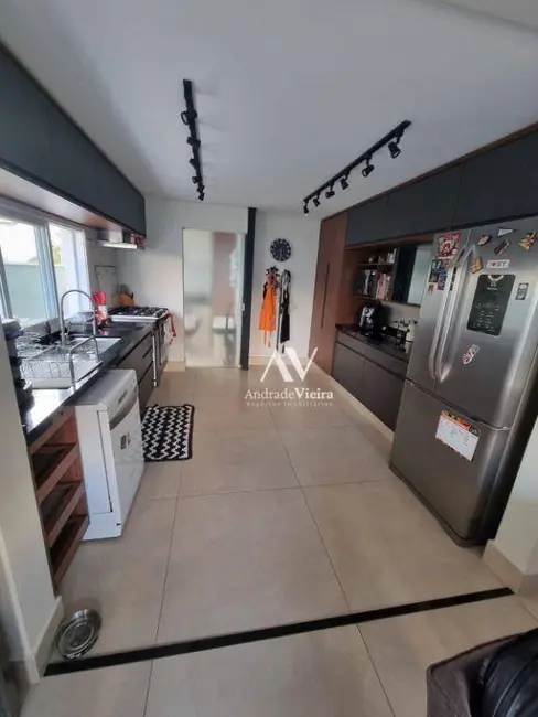 Casa de Condomínio com 3 quartos à venda, 270m2 em Chácara das Nações, Valinhos - SP - imagem 6 Foto 6 de Casa de Condomínio com 3 quartos à venda, 270m2 em Chácara das Nações, Valinhos - SP