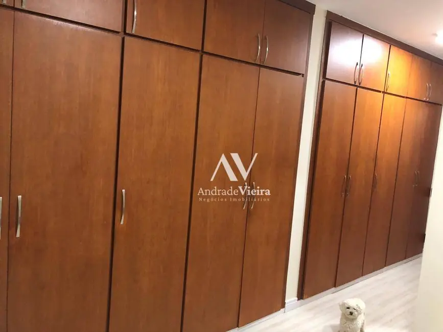 Foto 4 de Apartamento com 3 quartos à venda, 190m2 em Vila Itapura, Campinas - SP