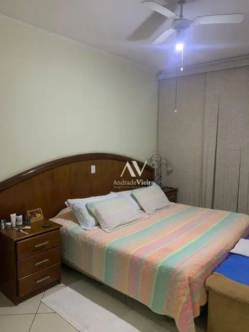 Chácara com 3 quartos à venda, 2012m2 em Vale Verde, Valinhos - SP - imagem 6 Foto 6 de Chácara com 3 quartos à venda, 2012m2 em Vale Verde, Valinhos - SP