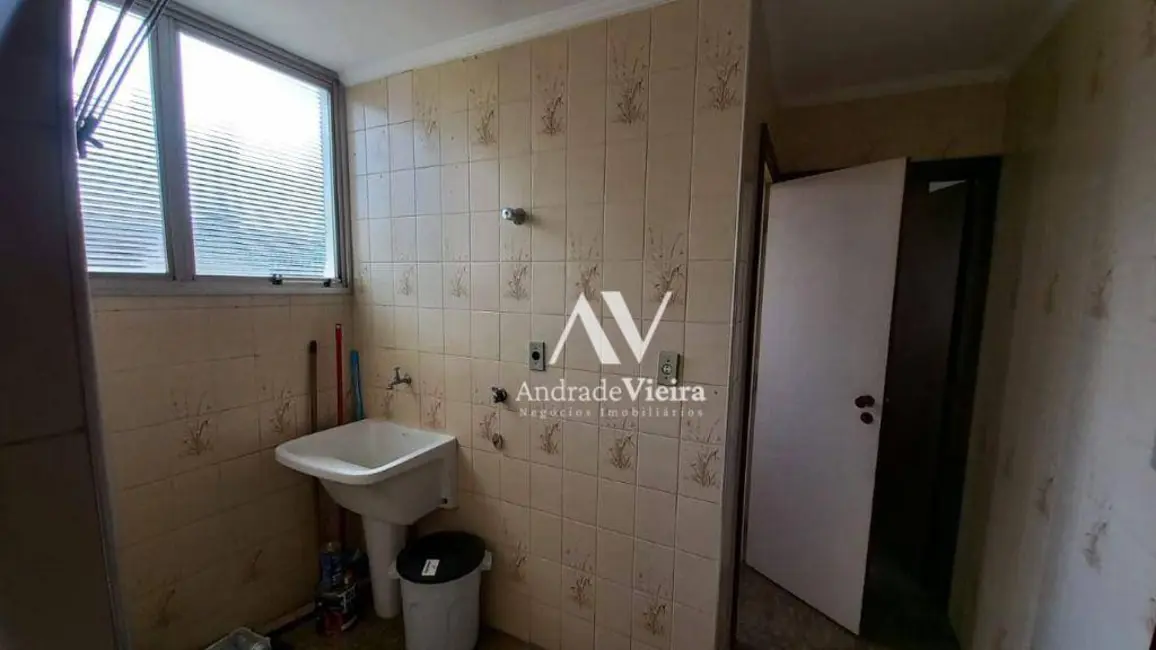 Apartamento com 3 quartos à venda, 212m2 em Cambuí, Campinas - SP - imagem 6 Foto 6 de Apartamento com 3 quartos à venda, 212m2 em Cambuí, Campinas - SP