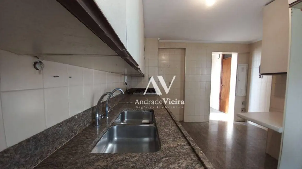Apartamento com 3 quartos à venda, 212m2 em Cambuí, Campinas - SP - imagem 5 Foto 5 de Apartamento com 3 quartos à venda, 212m2 em Cambuí, Campinas - SP