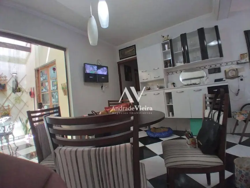 Casa com 4 quartos à venda, 335m2 em Campinas - SP - imagem 7 Foto 7 de Casa com 4 quartos à venda, 335m2 em Campinas - SP