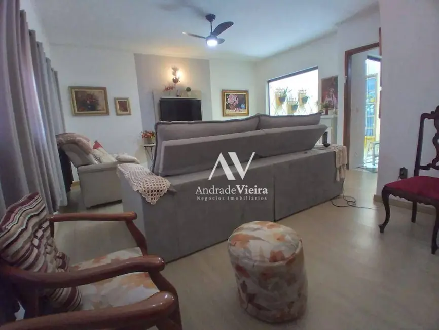 Casa com 4 quartos à venda, 335m2 em Campinas - SP - imagem 2 Foto 2 de Casa com 4 quartos à venda, 335m2 em Campinas - SP