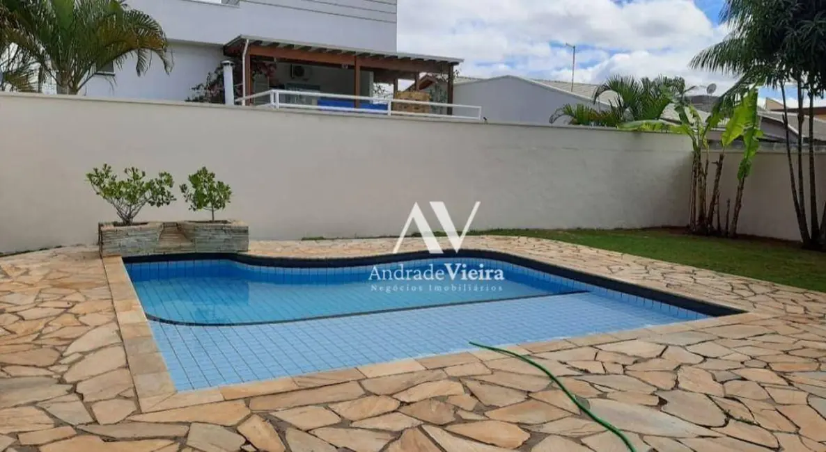 Casa de Condomínio com 3 quartos à venda, 420m2 em Holambra - SP - imagem 5 Foto 5 de Casa de Condomínio com 3 quartos à venda, 420m2 em Holambra - SP