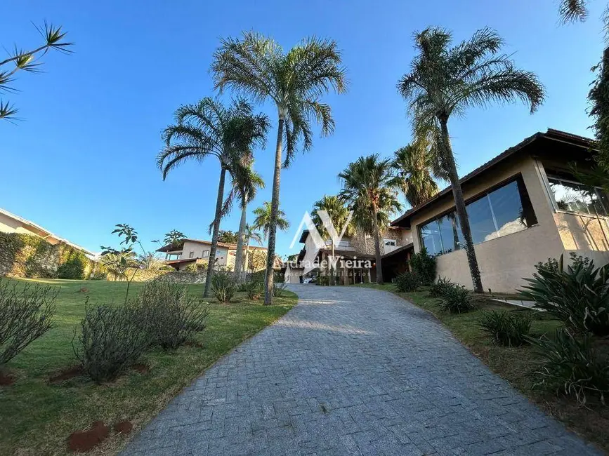 Casa de Condomínio com 4 quartos à venda, 2250m2 em Pinheiro, Valinhos - SP - imagem 3 Foto 3 de Casa de Condomínio com 4 quartos à venda, 2250m2 em Pinheiro, Valinhos - SP