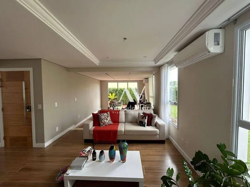 Foto 3 de Casa de Condomínio com 3 quartos à venda, 300m2 em Parque Taquaral, Campinas - SP