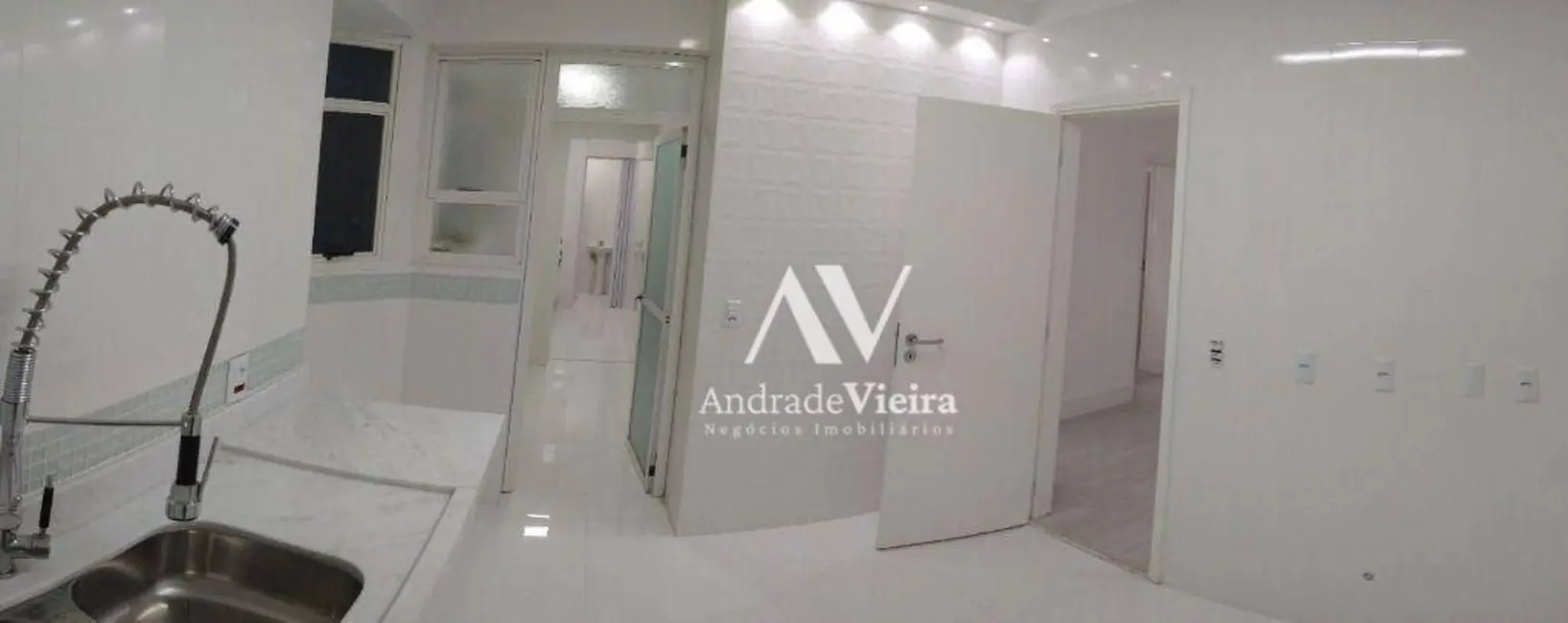 Foto 4 de Apartamento com 3 quartos à venda, 100m2 em Cambuí, Campinas - SP