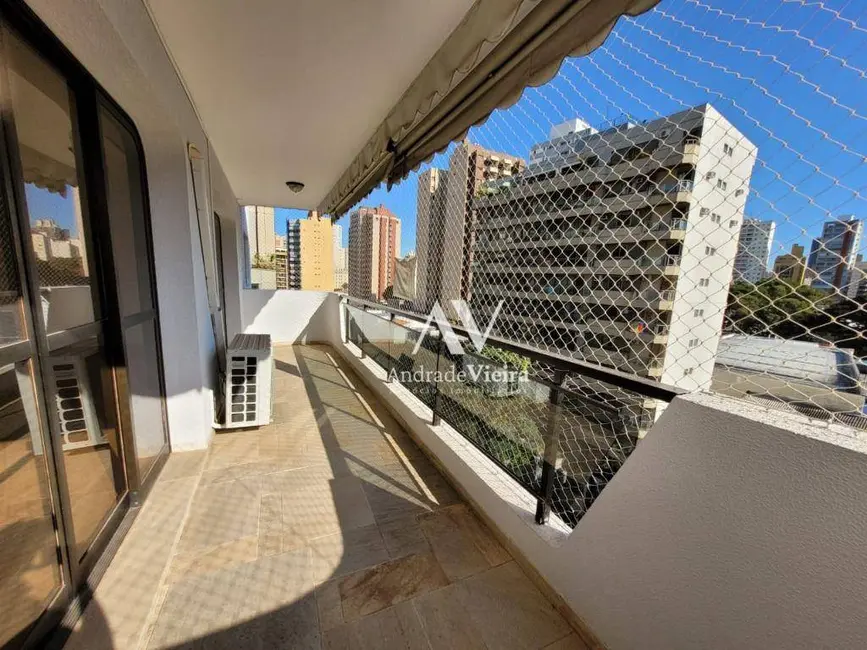 Foto 6 de Apartamento com 3 quartos à venda, 242m2 em Cambuí, Campinas - SP