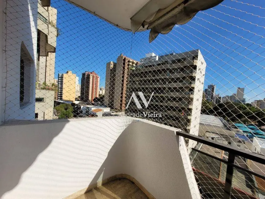 Foto 8 de Apartamento com 3 quartos à venda, 242m2 em Cambuí, Campinas - SP