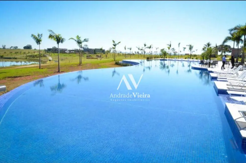 Foto 3 de Terreno / Lote à venda, 851m2 em Jaguariuna - SP