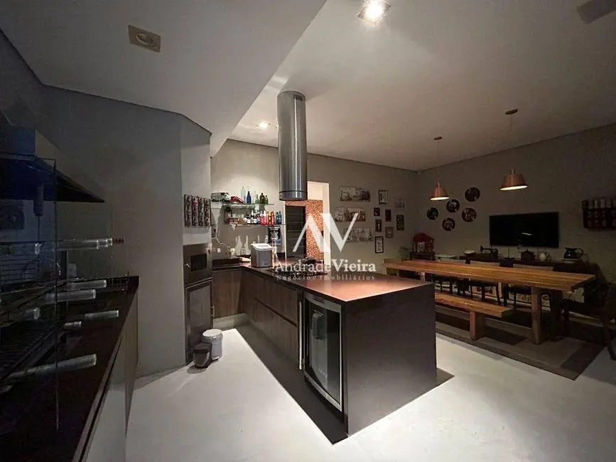 Casa de Condomínio com 4 quartos à venda, 610m2 em Campinas - SP - imagem 5 Foto 5 de Casa de Condomínio com 4 quartos à venda, 610m2 em Campinas - SP