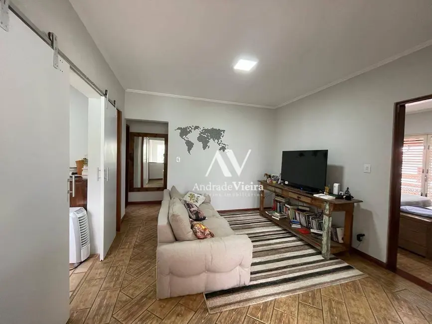 Foto 4 de Casa com 6 quartos à venda, 382m2 em Campinas - SP