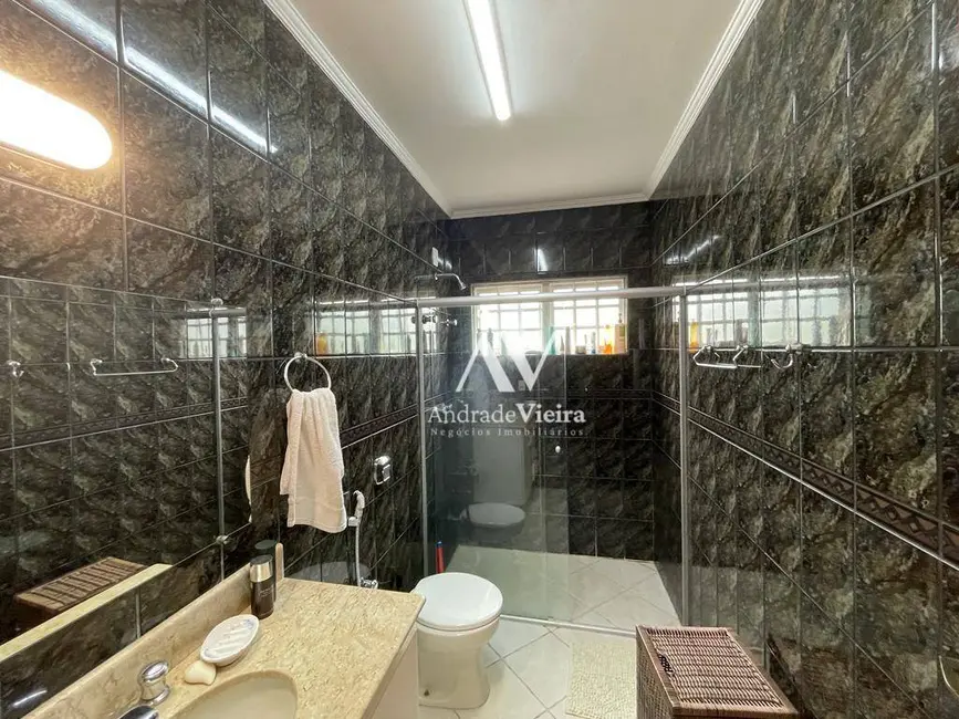 Foto 9 de Casa com 6 quartos à venda, 382m2 em Campinas - SP