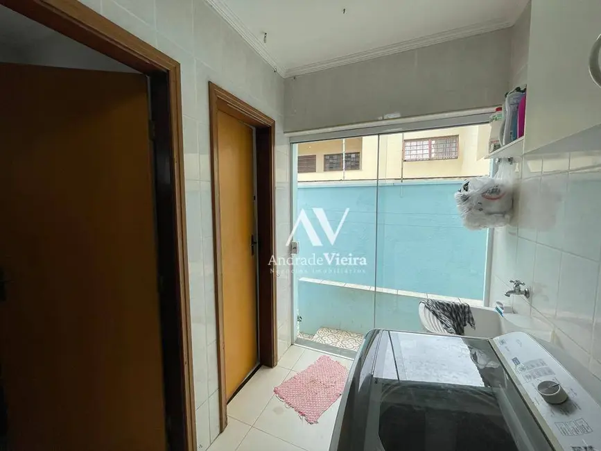 Foto 8 de Casa com 6 quartos à venda, 382m2 em Campinas - SP