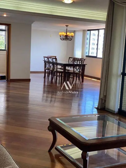 Foto 6 de Apartamento com 4 quartos à venda, 245m2 em Cambuí, Campinas - SP