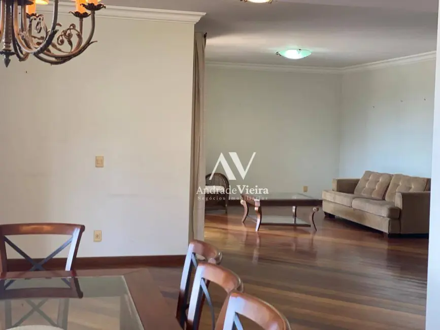 Foto 9 de Apartamento com 4 quartos à venda, 245m2 em Cambuí, Campinas - SP