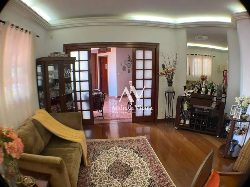 Foto 8 de Casa com 4 quartos à venda, 337m2 em Jardim São Carlos, Campinas - SP