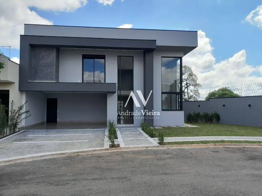 Casa de Condomínio com 3 quartos à venda, 309m2 em Santa Cruz, Valinhos - SP - imagem 5 Foto 5 de Casa de Condomínio com 3 quartos à venda, 309m2 em Santa Cruz, Valinhos - SP