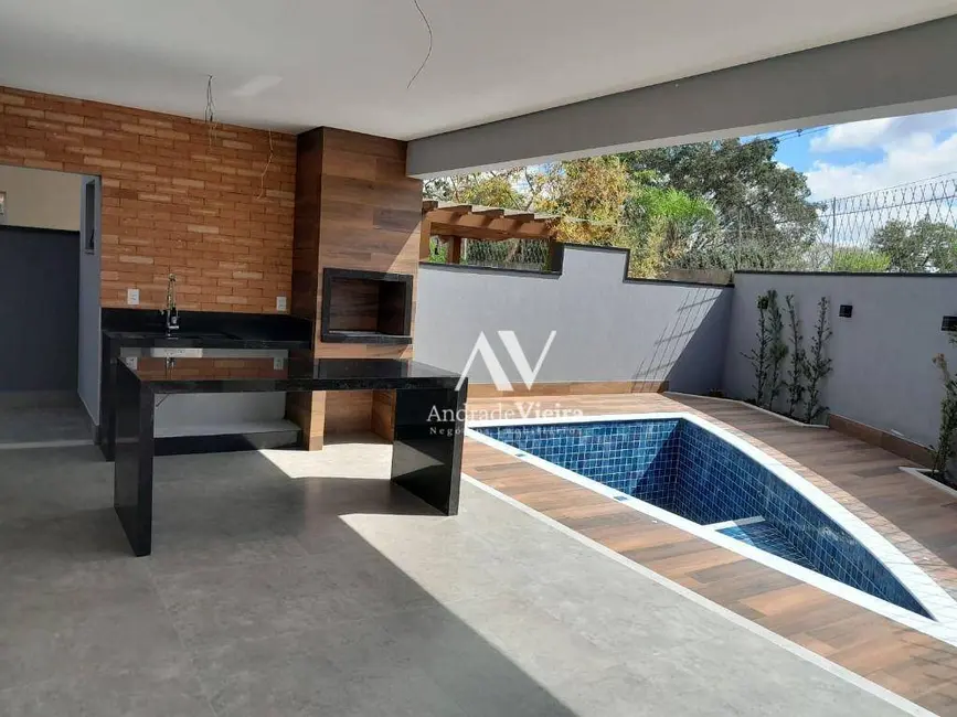 Casa de Condomínio com 3 quartos à venda, 309m2 em Santa Cruz, Valinhos - SP - imagem 6 Foto 6 de Casa de Condomínio com 3 quartos à venda, 309m2 em Santa Cruz, Valinhos - SP