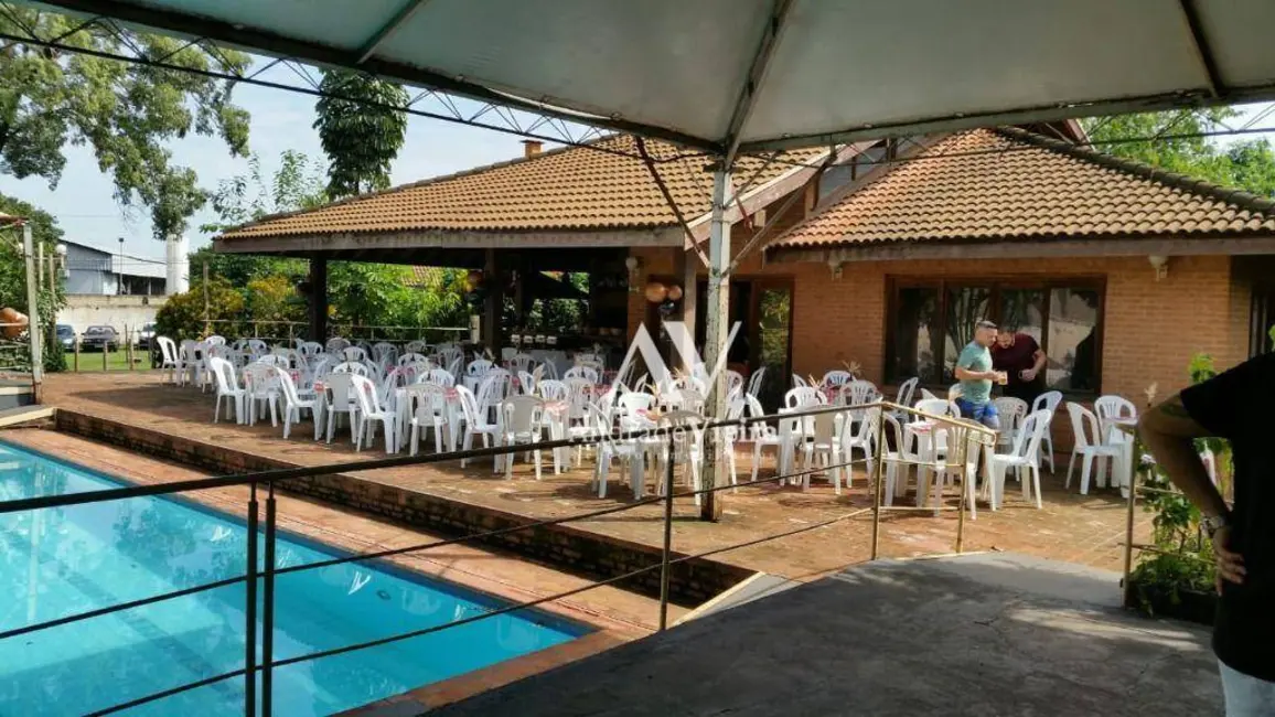 Foto 3 de Chácara com 4 quartos à venda, 8400m2 em Santa Terezinha, Paulinia - SP