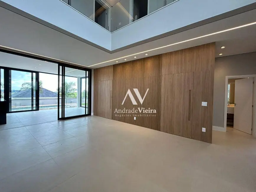 Foto 5 de Casa de Condomínio com 4 quartos à venda, 378m2 em Cambuí, Campinas - SP