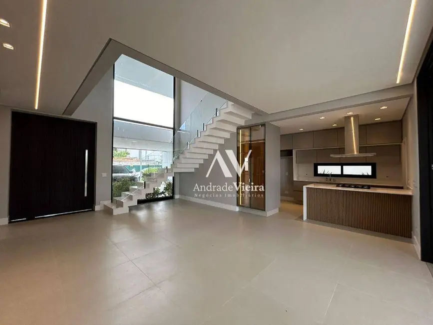 Foto 3 de Casa de Condomínio com 4 quartos à venda, 378m2 em Cambuí, Campinas - SP