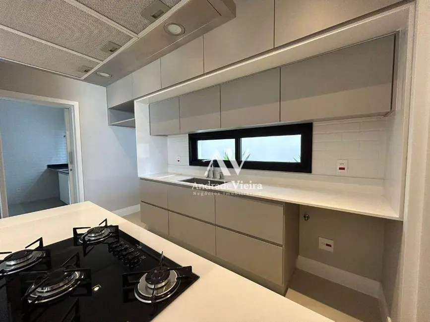 Foto 8 de Casa de Condomínio com 4 quartos à venda, 378m2 em Cambuí, Campinas - SP