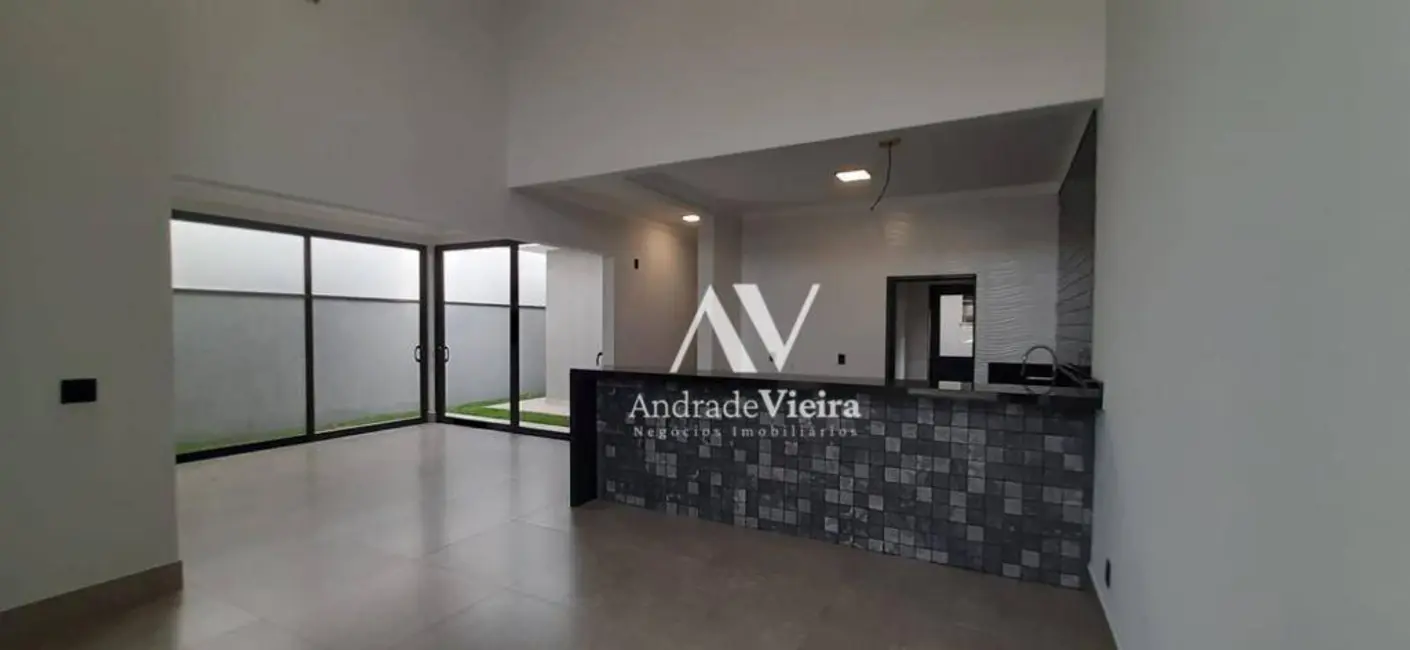 Casa de Condomínio com 3 quartos à venda, 300m2 em Paulinia - SP - imagem 3 Foto 3 de Casa de Condomínio com 3 quartos à venda, 300m2 em Paulinia - SP