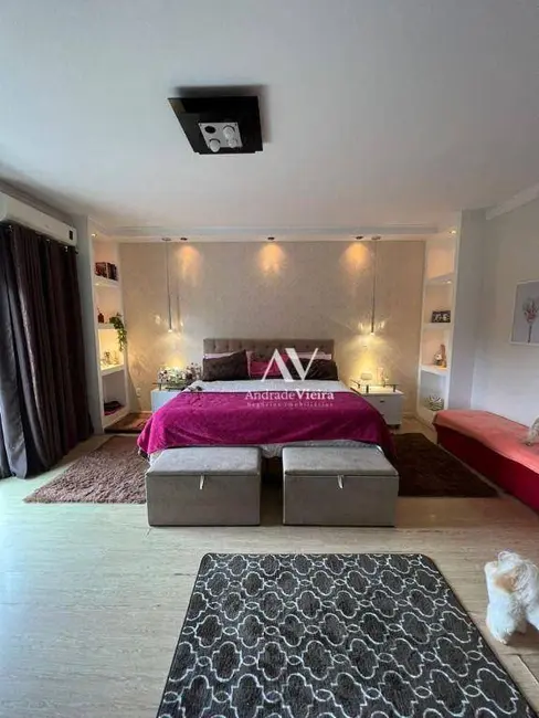 Foto 7 de Casa com 4 quartos à venda, 550m2 em Parque São Quirino, Campinas - SP