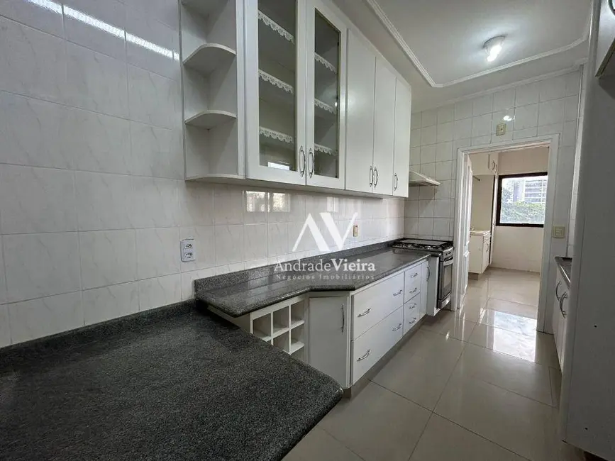 Apartamento com 3 quartos à venda, 121m2 em Cambuí, Campinas - SP - imagem 7 Foto 7 de Apartamento com 3 quartos à venda, 121m2 em Cambuí, Campinas - SP