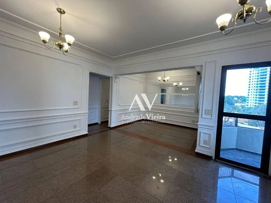 Apartamento com 3 quartos à venda, 121m2 em Cambuí, Campinas - SP - imagem 4 Foto 4 de Apartamento com 3 quartos à venda, 121m2 em Cambuí, Campinas - SP