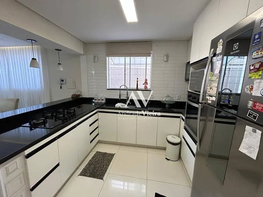 Foto 6 de Casa com 4 quartos à venda, 390m2 em Jardim Santa Genebra, Campinas - SP