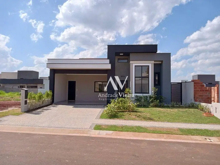 Casa de Condomínio com 3 quartos à venda, 300m2 em Paulinia - SP - imagem 1 Foto 1 de Casa de Condomínio com 3 quartos à venda, 300m2 em Paulinia - SP