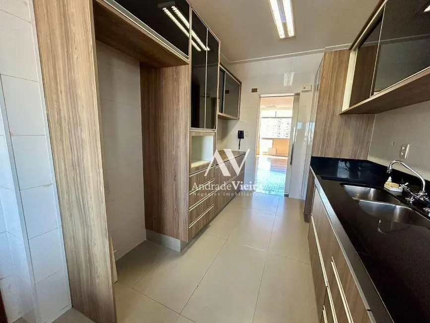 Apartamento com 3 quartos à venda, 140m2 em Cambuí, Campinas - SP - imagem 7 Foto 7 de Apartamento com 3 quartos à venda, 140m2 em Cambuí, Campinas - SP