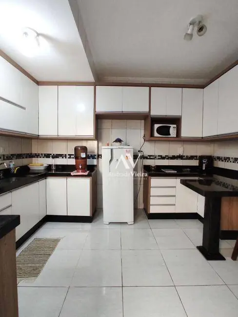 Casa com 4 quartos à venda, 490m2 em Parque São Quirino, Campinas - SP - imagem 4 Foto 4 de Casa com 4 quartos à venda, 490m2 em Parque São Quirino, Campinas - SP