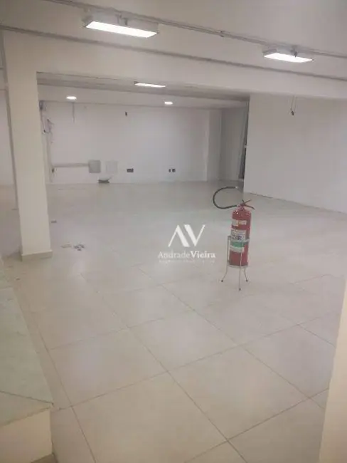 Casa para alugar, 360m2 em Cambuí, Campinas - SP - imagem 3 Foto 3 de Casa para alugar, 360m2 em Cambuí, Campinas - SP